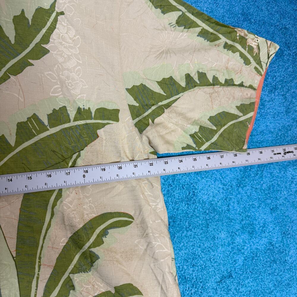 Tommy Bahama Silk Shirt Men’s M Beige Green Floral VTG Button Up Casual Aloha - Picture 5 of 16